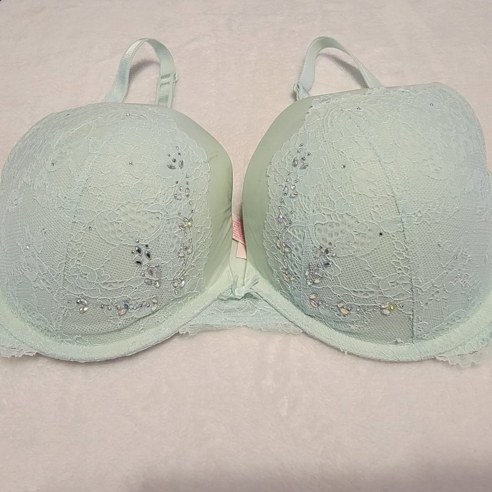 Victoria's Secret Dream Angels Demi Rhinestone Bra Mint Green 38DD